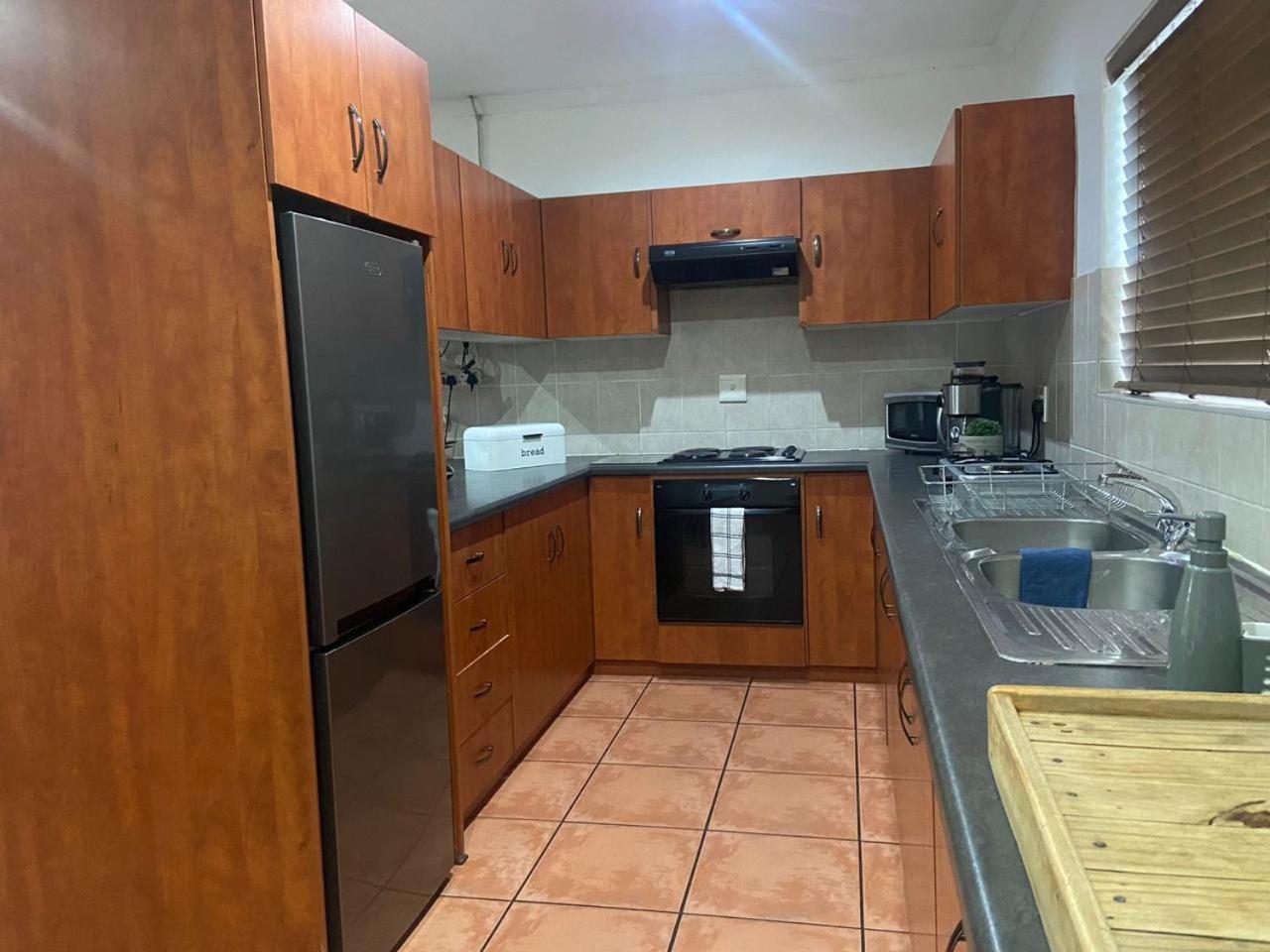 Karoo Heart Appartement Beaufort Wes Buitenkant foto